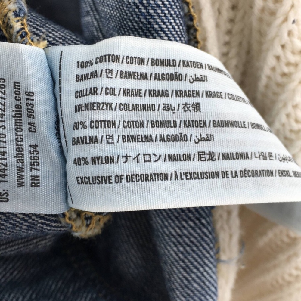 Abercrombie & Fitch Womens Denim Jacket Blue Jean Attached Sweater Scarf Sz M - Picture 11 of 11